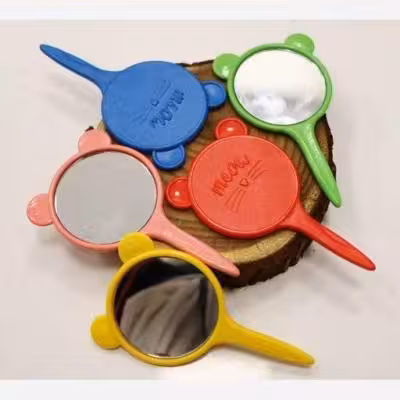 آینه فانتزی فلزی دسته‌دار خرگوشی – آینه دخترونه برای میکاپ و استایل