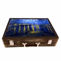 جعبه چوبی مدل چمدان بزرگ طرح ونگوک1    
