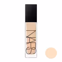 کرم پودر بادوام نارس رنگ Mont Blanc Light 2