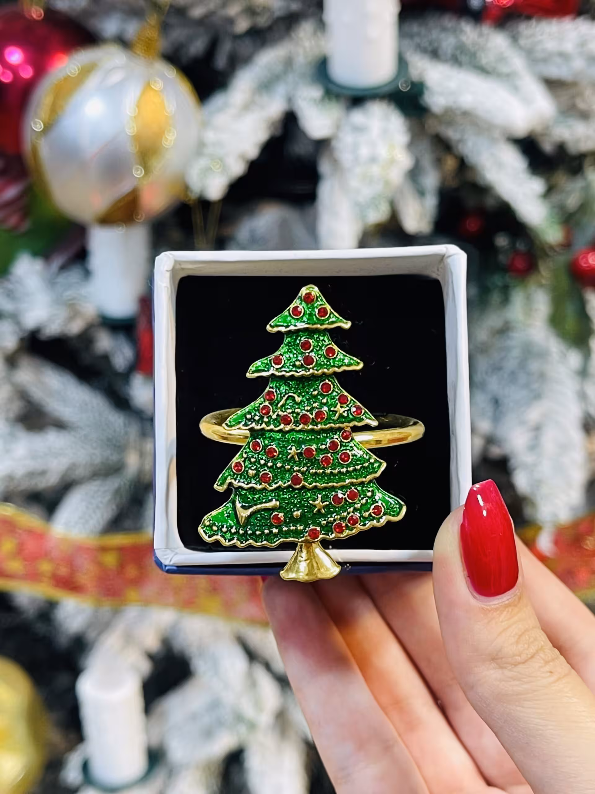 حلقه جادستمال فلزی کریسمس (درخت کریسمس)