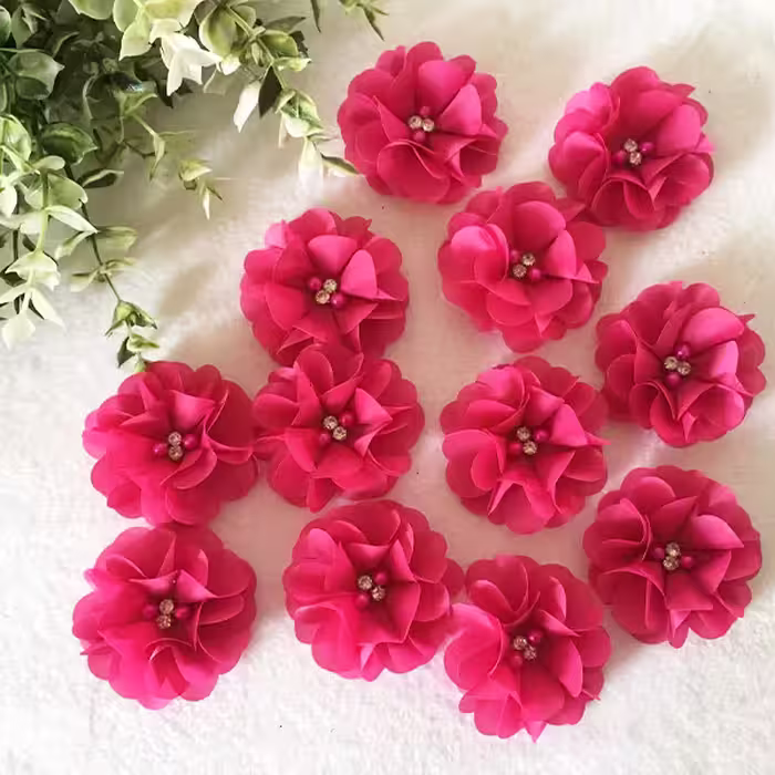 گل رز تزئینی مدل نگین دار کد 507 بسته 12 عددی