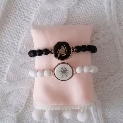 دستبند مدل ماه تولد تیر و آذر F054 مجموعه 2 عددی