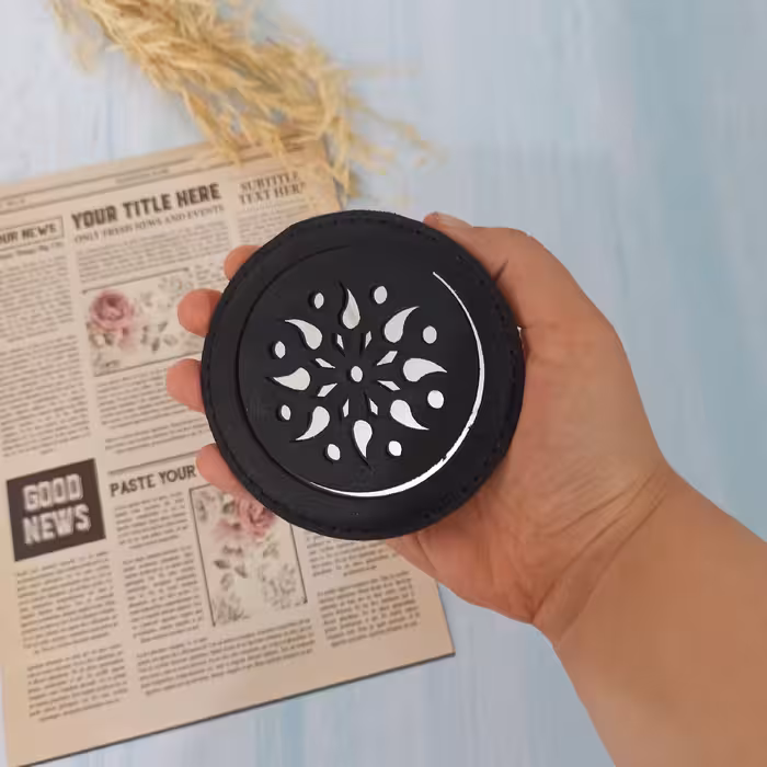 آینه چرمی سایز بزرگ دست دوز (طرح اسلیمی)