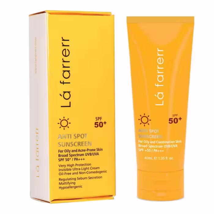 لافارر-ضدافتاب SPF50 بیرنگ پوست چرب
