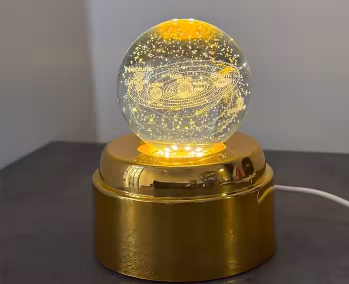چراغ خواب گوی شیشه ای چرخان طرح منظومه شمسی موزیکال وساده