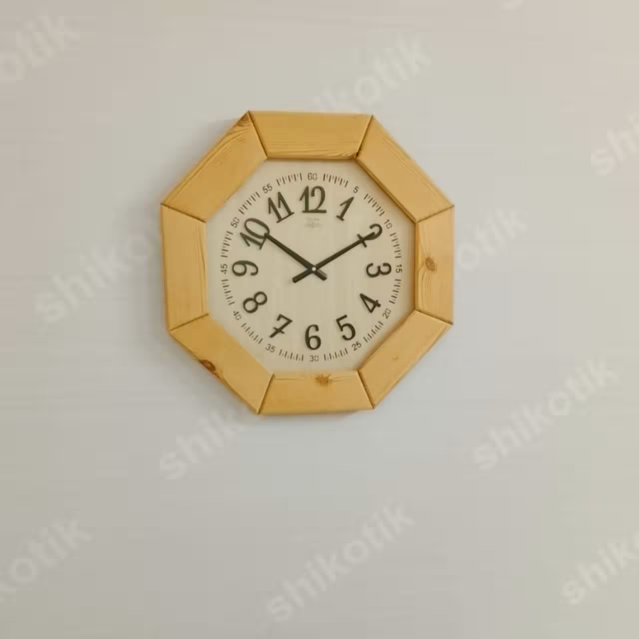 ساعت دیواری تمام چوب سنگین روس درجه 1