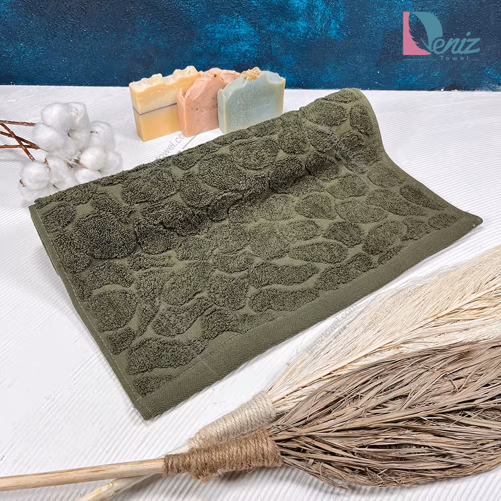 حوله دستی طرح راک رنگ زیتونی