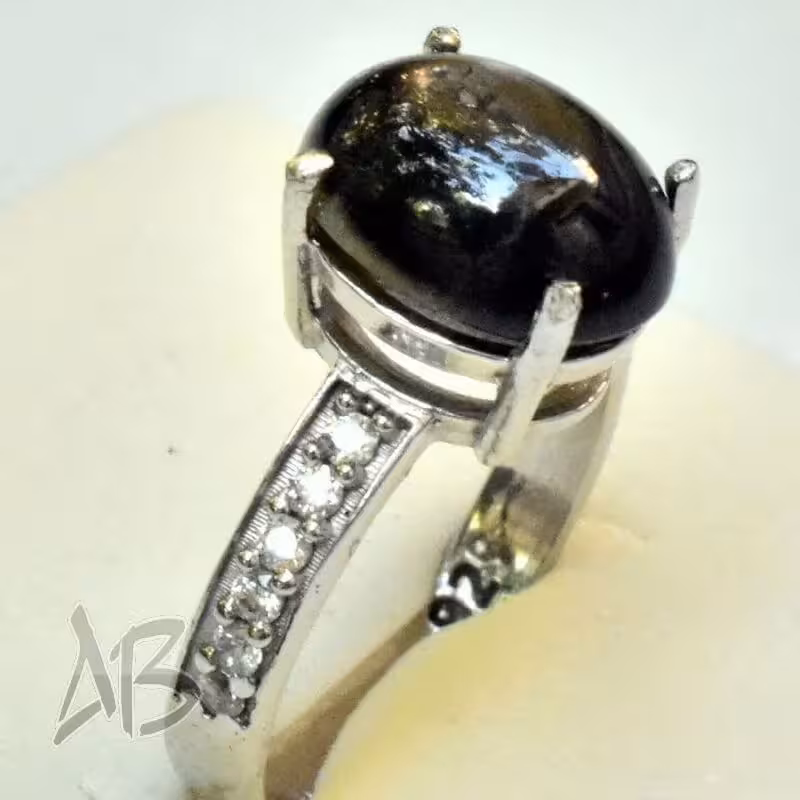 انگشتر نقره زنانه یاقوت استار آقابزرگ کد 550