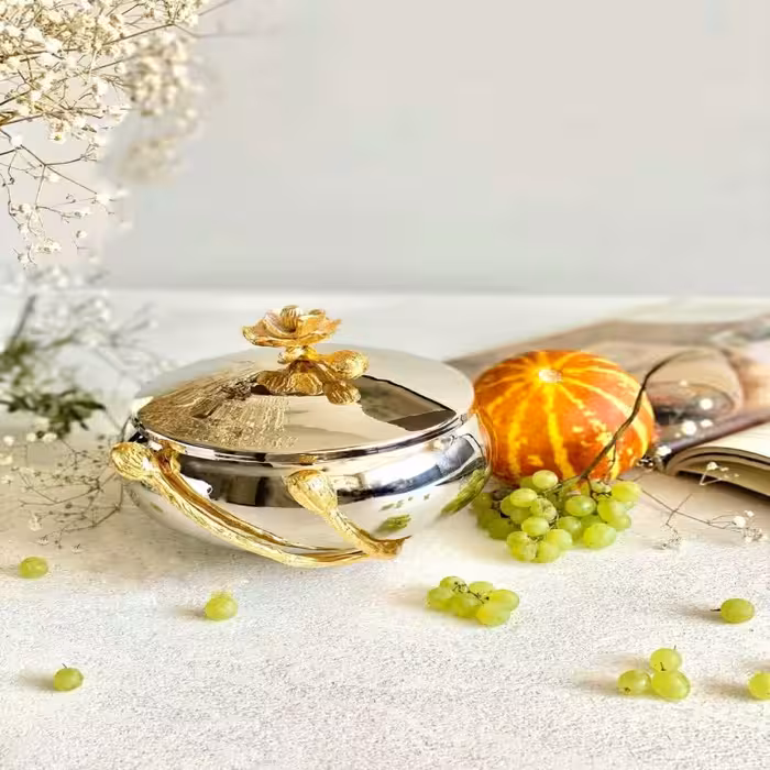 شکلات خوری استیل و برنج درب دار طرح گل شقایق مدل 228126