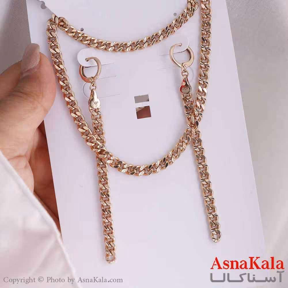 نیم ست زنانه ژوپینگ مدل کارتیر طلایی شامل گوشواره و گردنبند کد NIM14634W