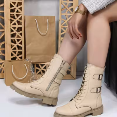 نیم بوت سگکدار