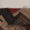 گلیم دستبافت یک و نیم متری مدل سفره کردی کد 40109100