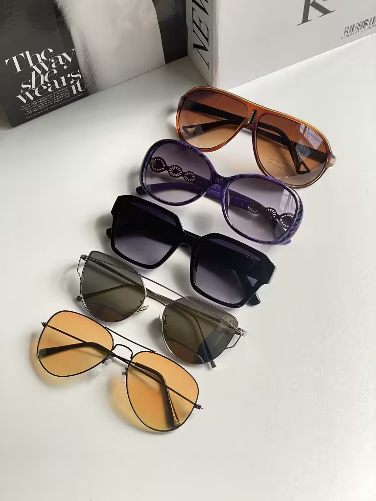 پك 5 تايي عينك برند زنانه ومردانه يووي 400 فقط 599 تومان