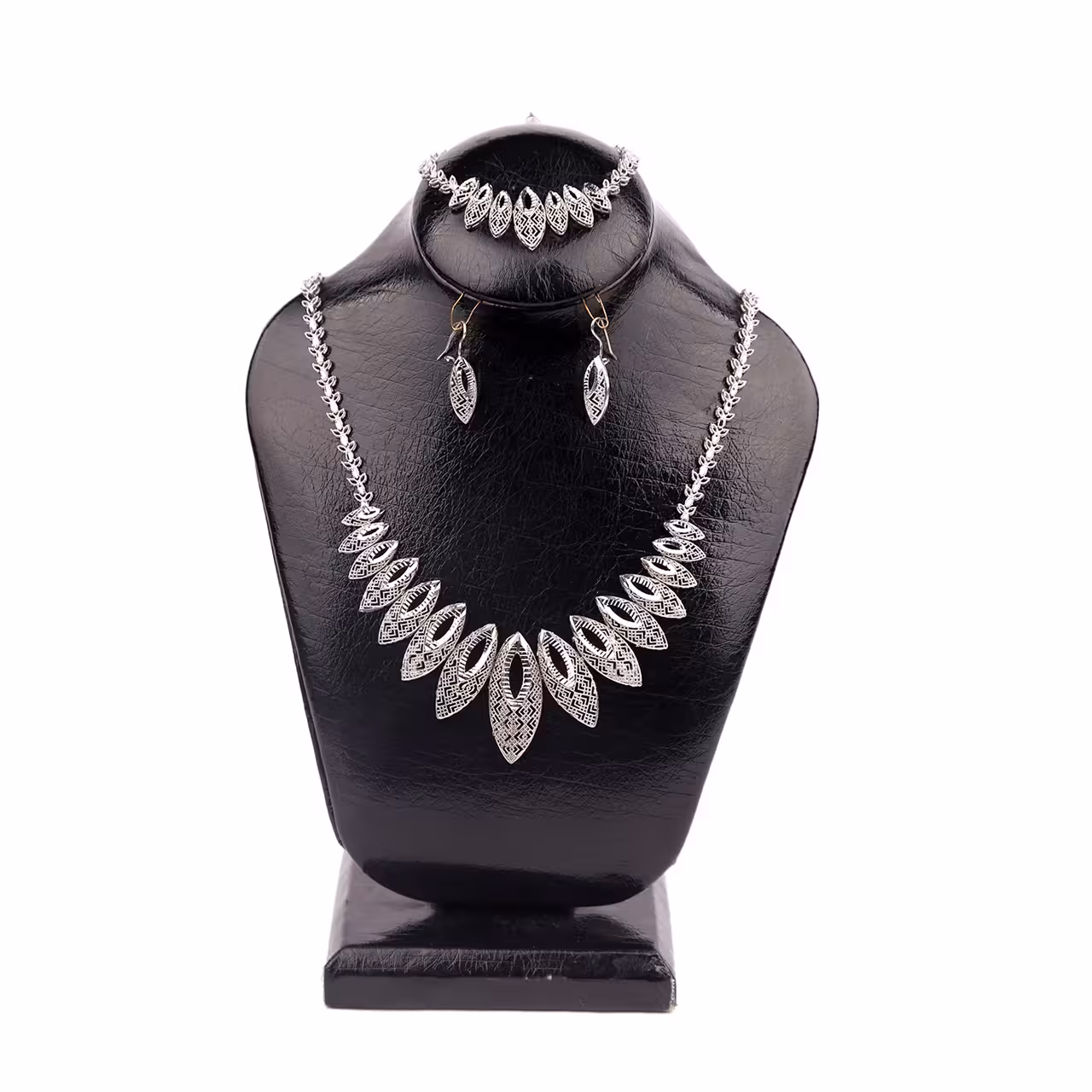 سرویس سه تکه نقره زنانه مدل تراش کد 19