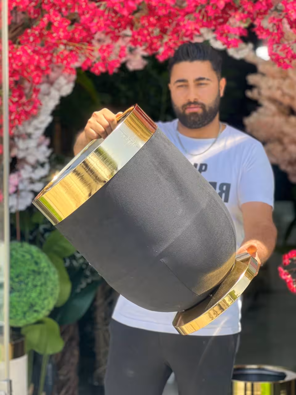 گلدان استوانهی استیل با روکش مخمل مشکی
