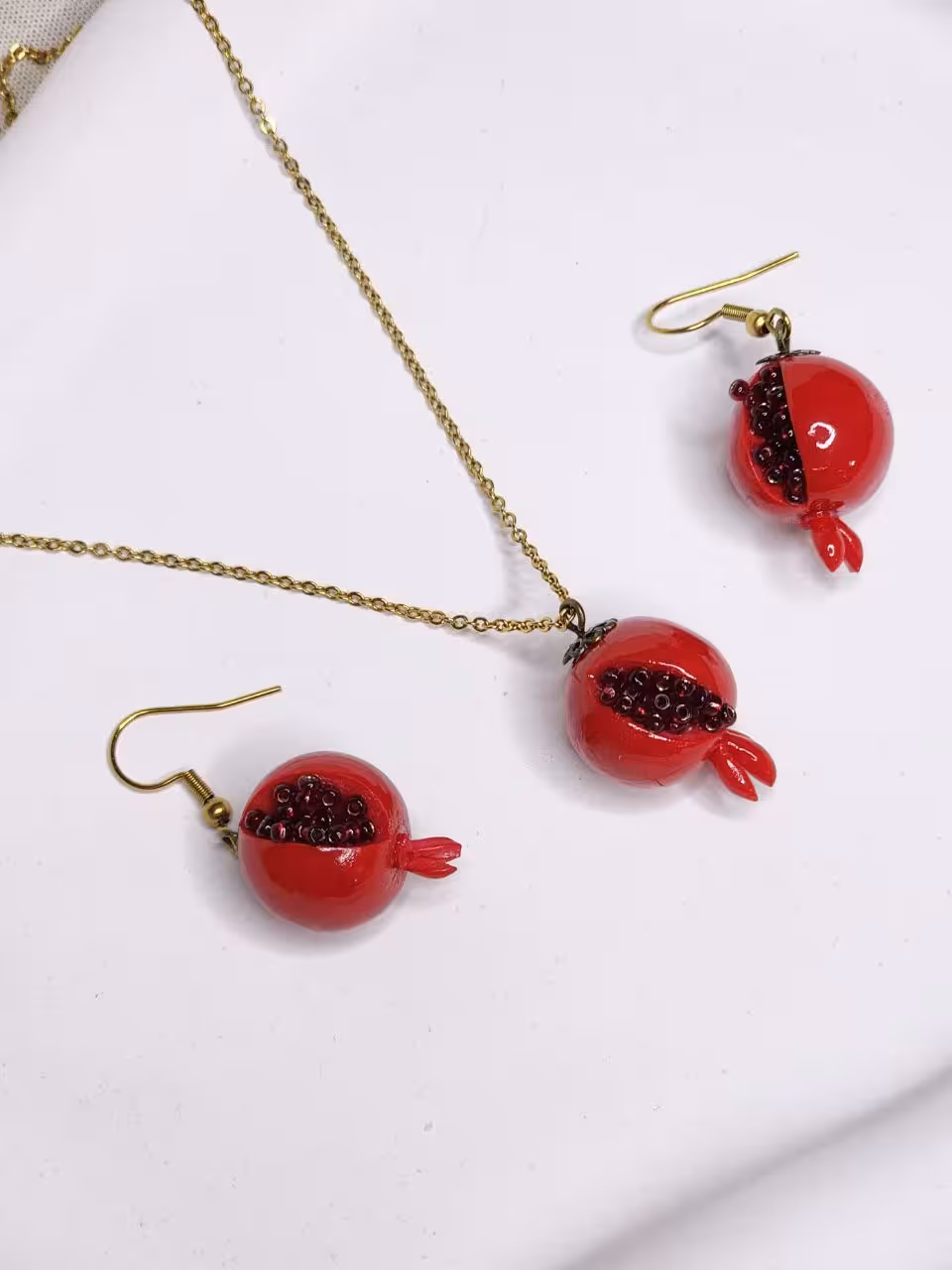 ست گردنبند و گوشواره استیل یلدایی