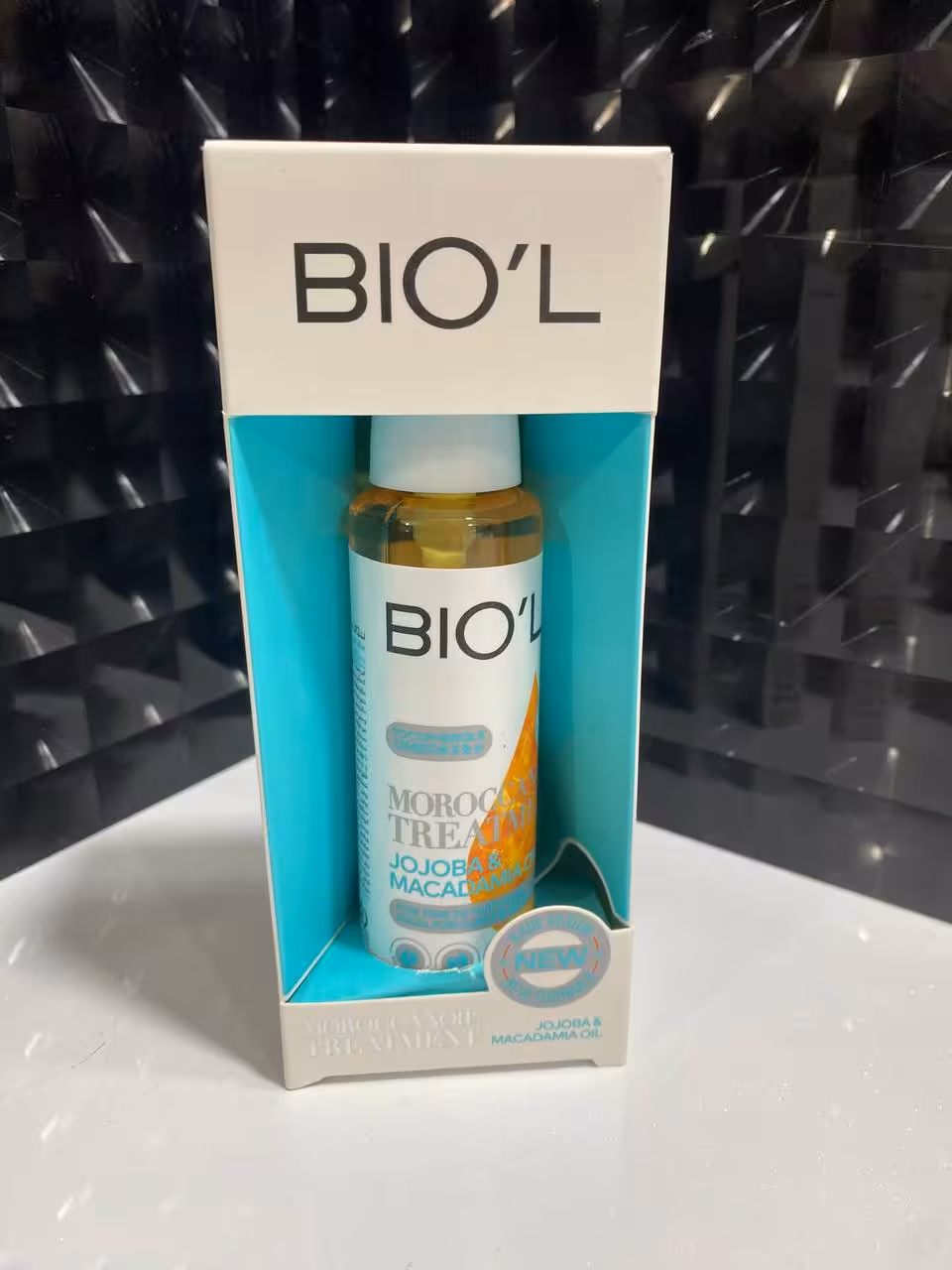 سرم درمانی مو جوجوبا و ماکادمیا بیول