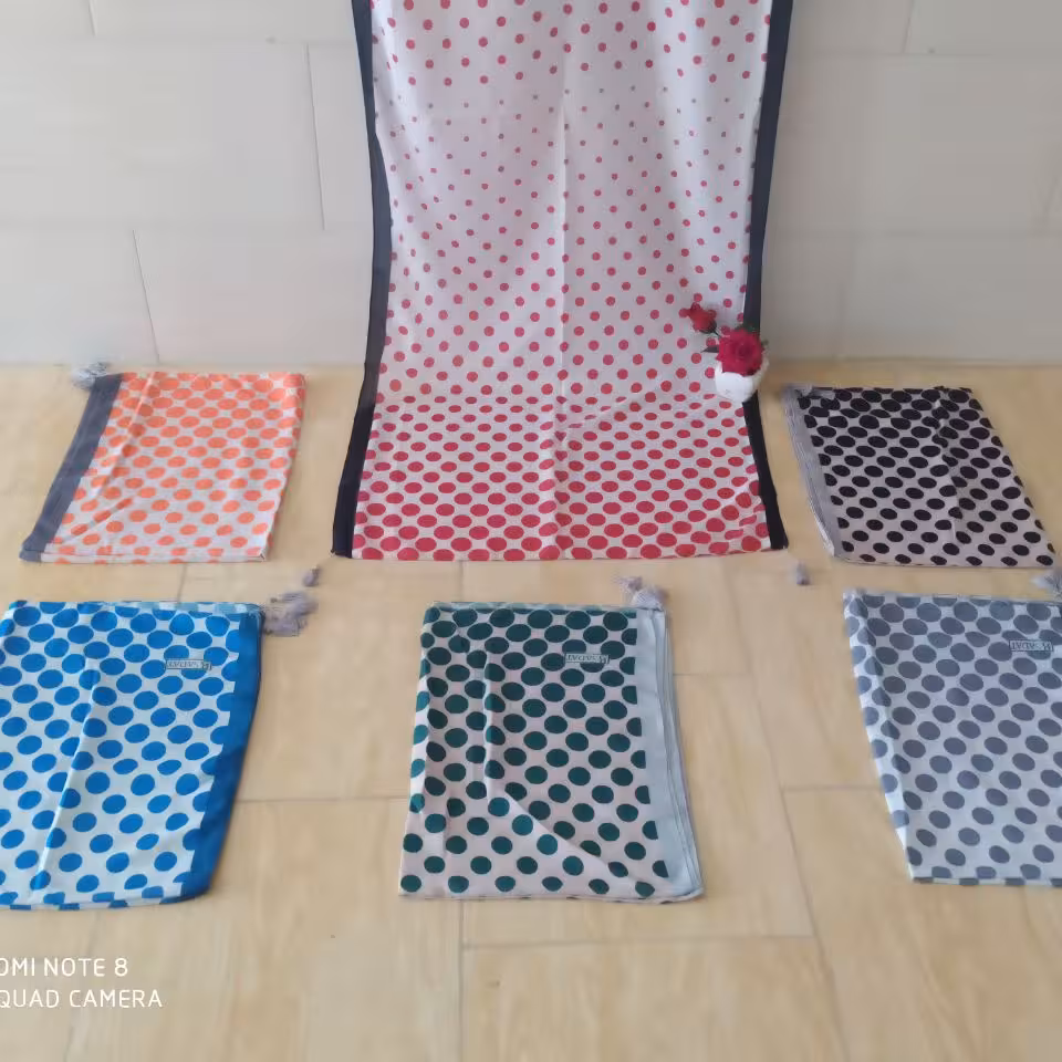 شال توپی منگوله دار با رنگ بندی قبل از سفارش موجودی بگیرید