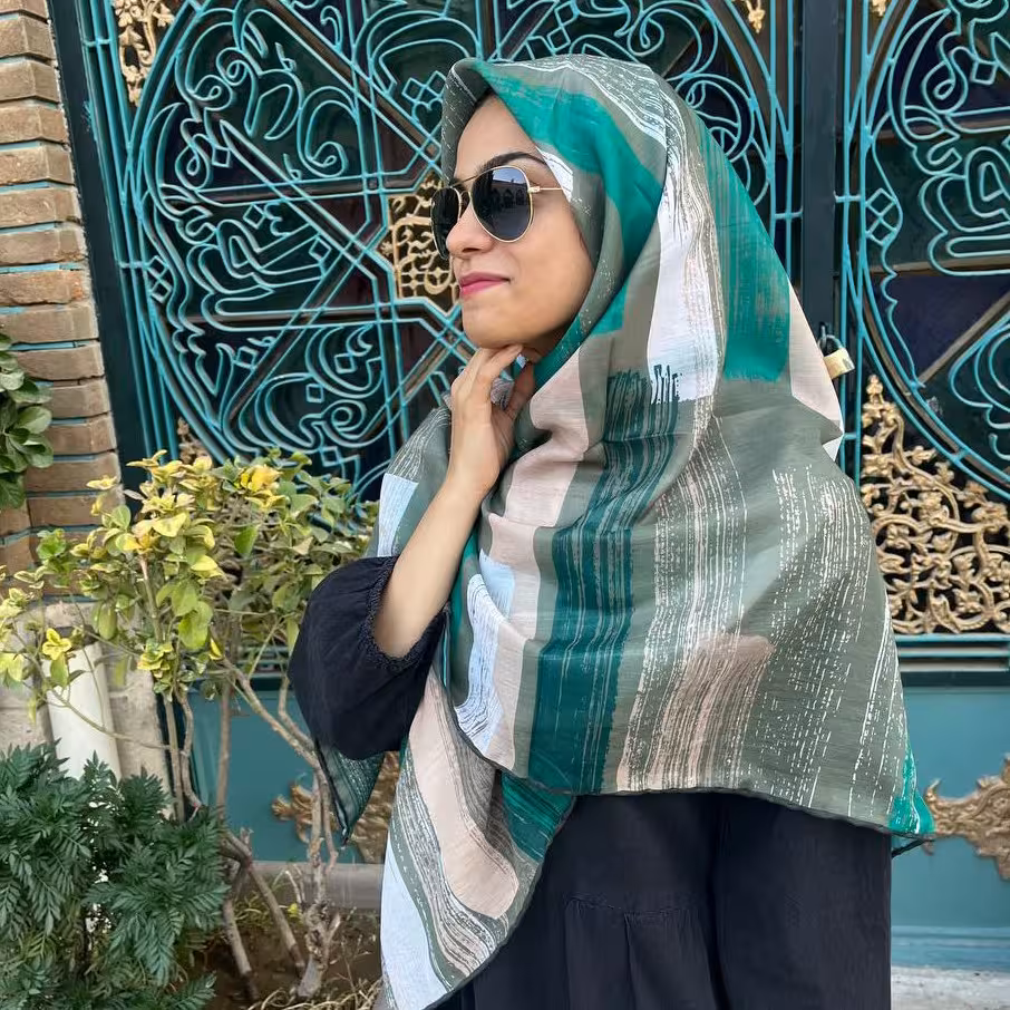 روسری نخ اعلاء قواره 130 رنگ بندی کامل دور دست دوز