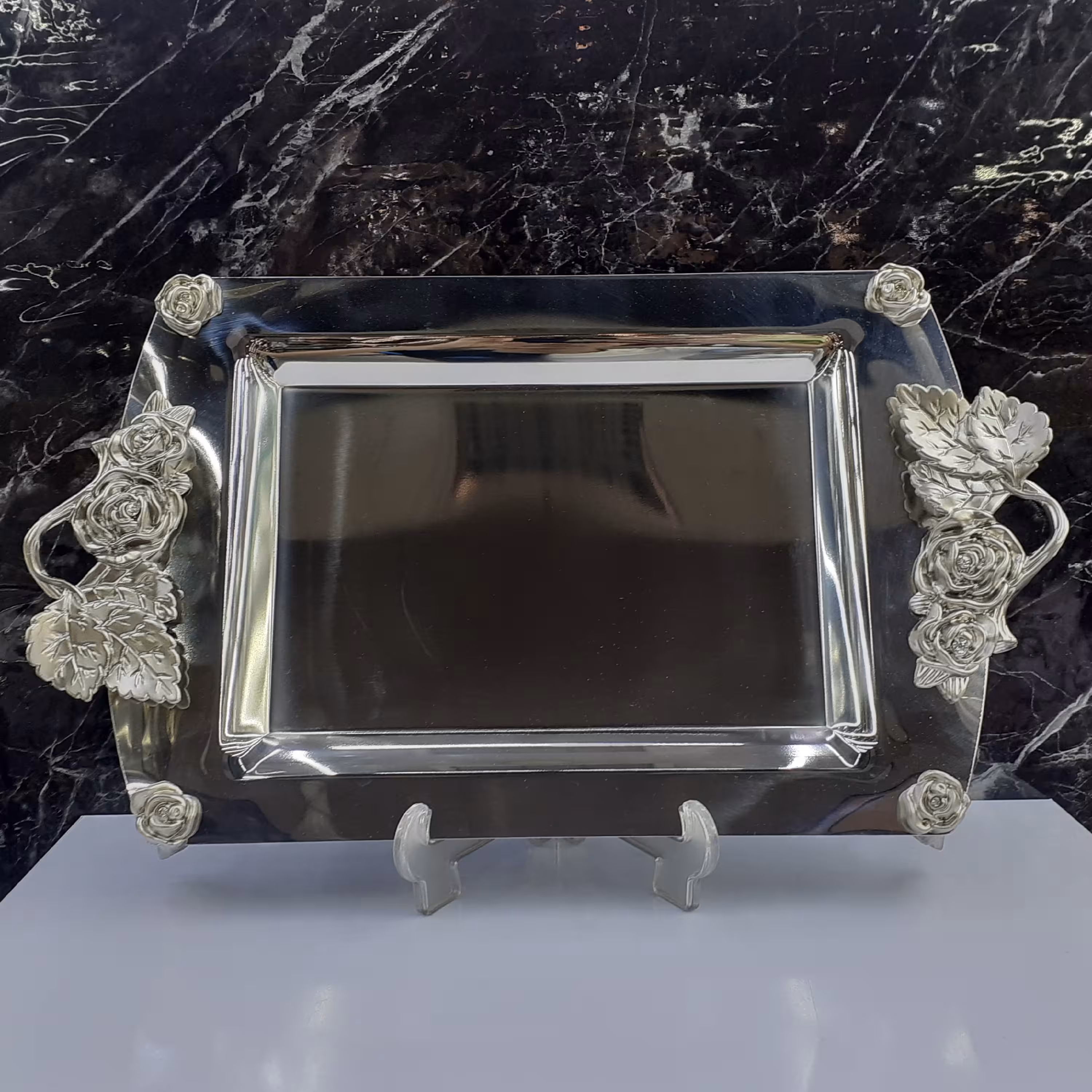 سینی سایز  متوسط نگار ، استیل ضد زنگ ، طرح گل رز ، نقره ای