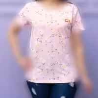 تی شرت گل دار  جنس 100 درصد نخ کره ای طرح گل برجسته فری سایز رنگ بندی سفید آبی آسمانی لیمویی گلبهی و مناسب همه سنین