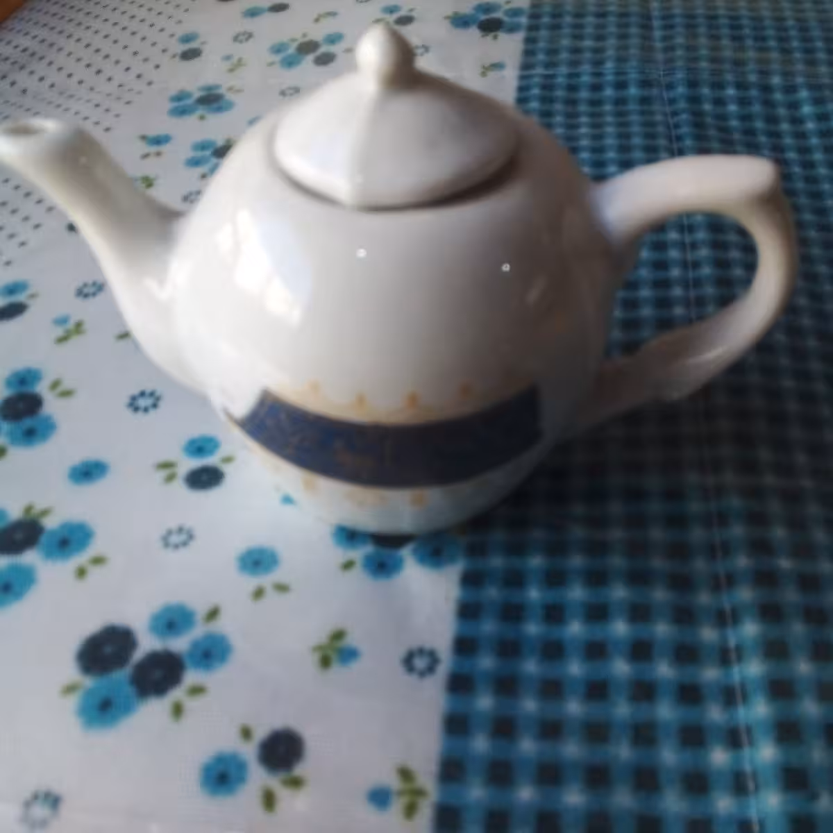 قوری زعفران چینی