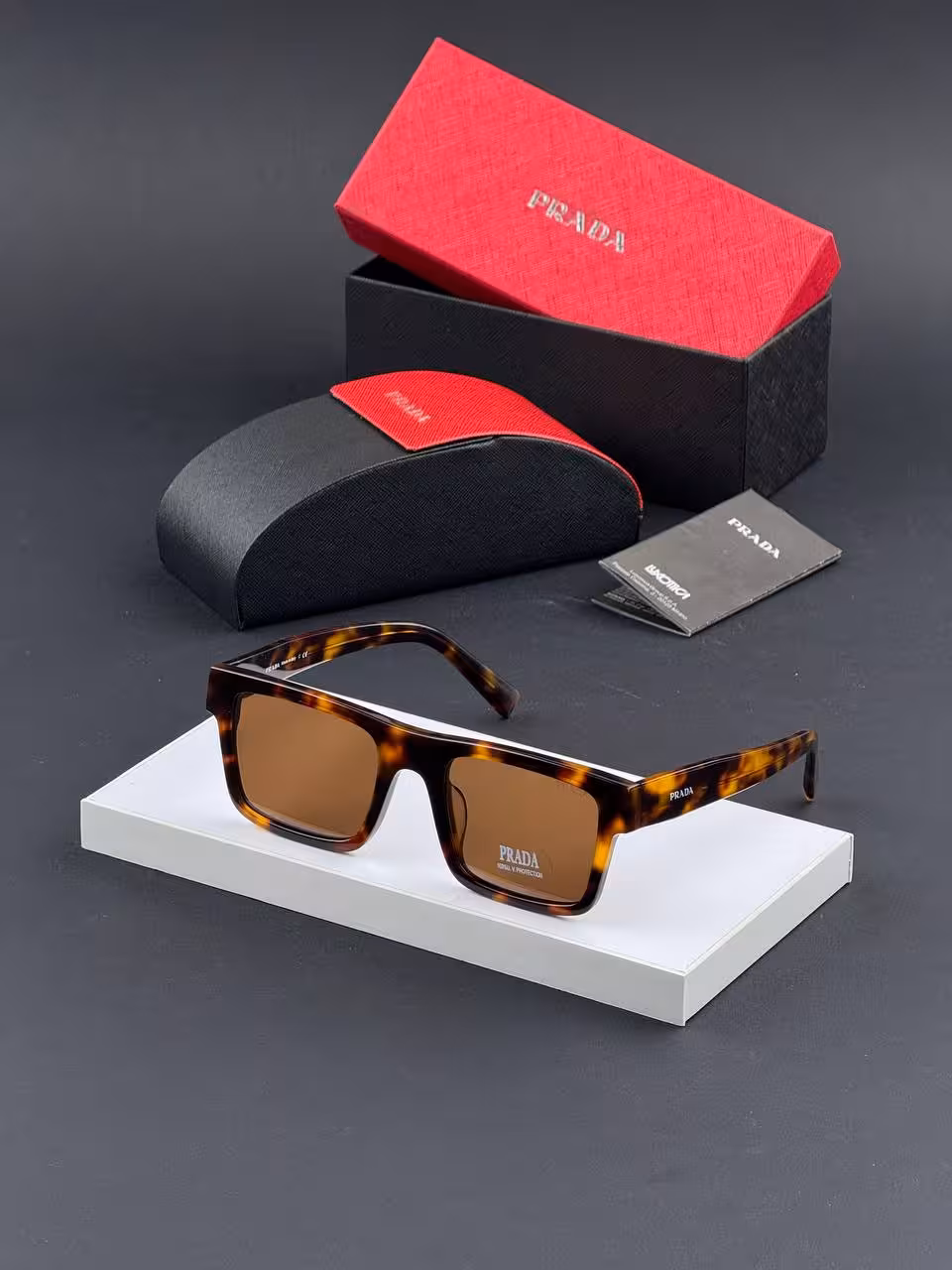 عینک آفتابی پرادا مدل PR19