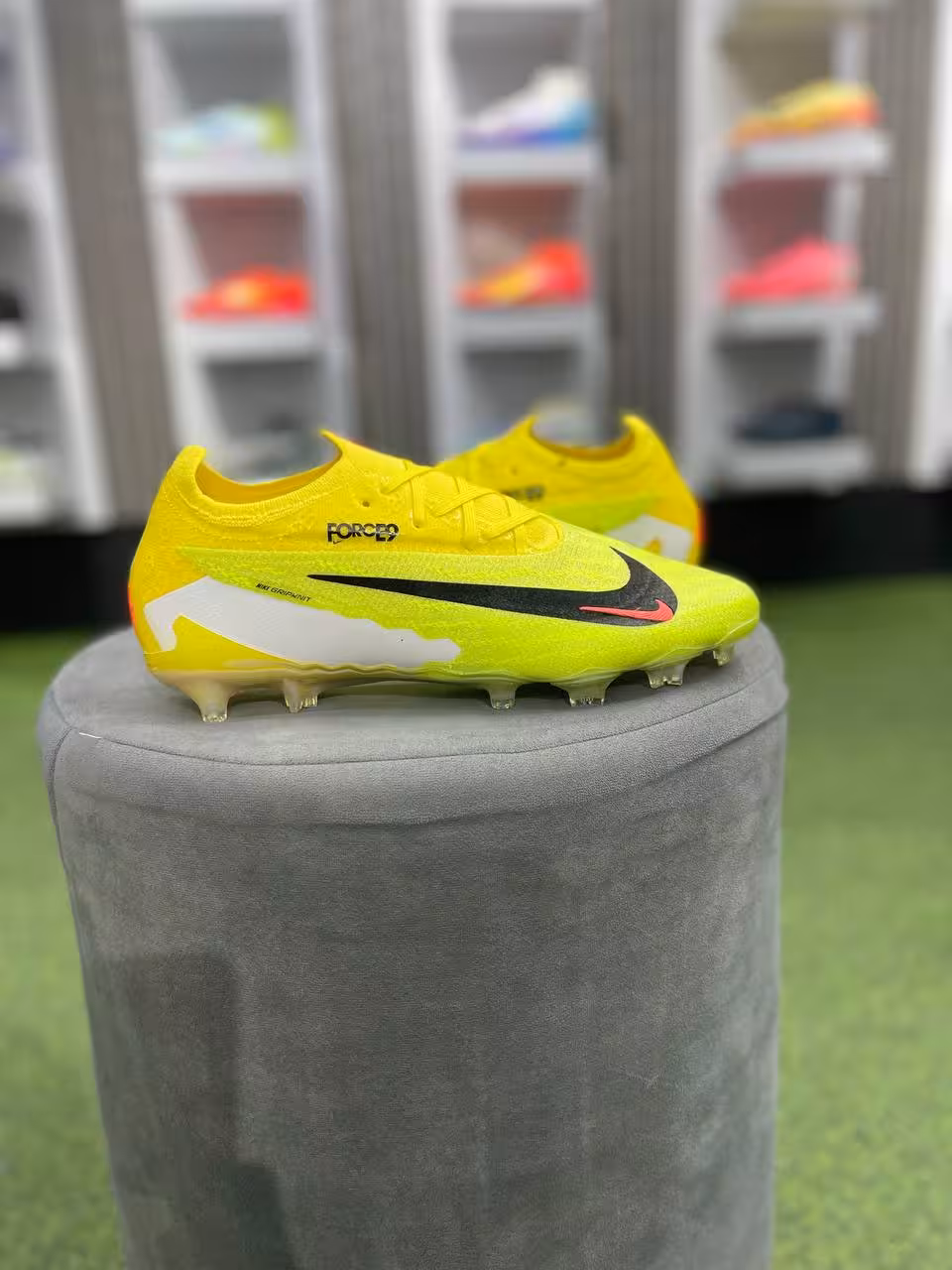 کفش فوتبال نایک فانتوم جی ایکس مشکی Phantom2024 gx FG