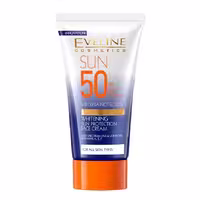 ضدآفتاب اولاین ضد لک و روشن کننده با spf 50 حجم 50 میل مناسب انواع پوست اصل