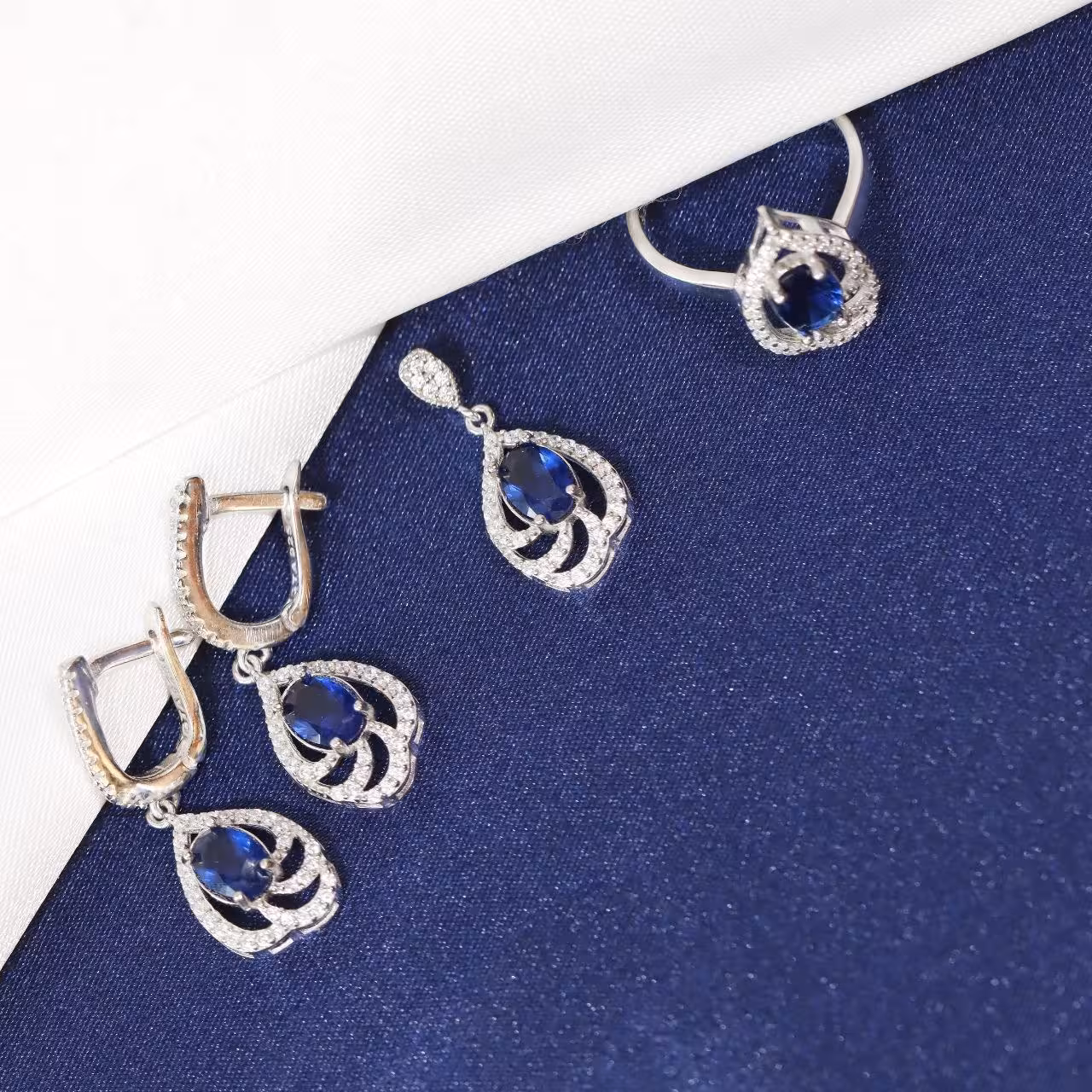 نیم ست نقره میکرو کد S-10095-9