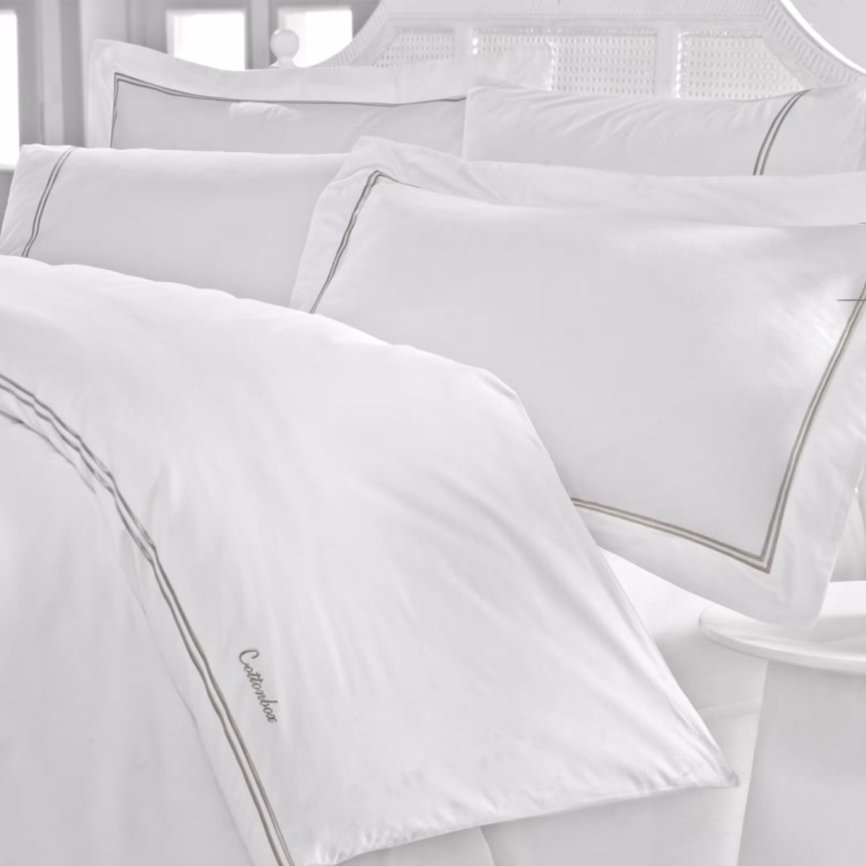 ست ملحفه کاتن باکس مدل Classic Mehves  Beyaz  دو نفره 6 تکه