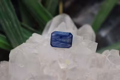 یاقوت کبود