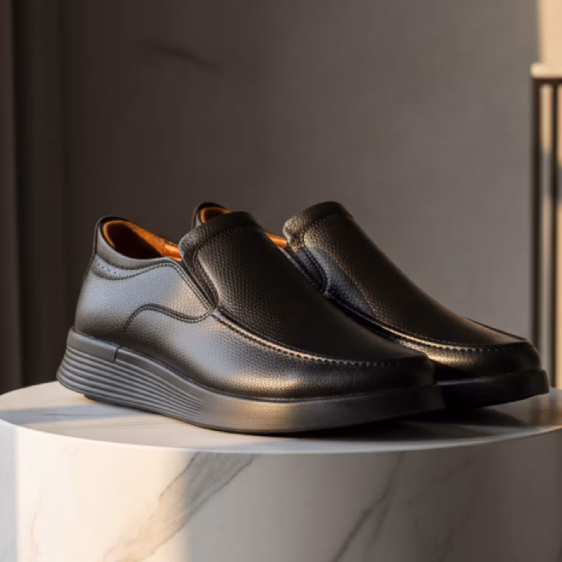 کفش چرم مردانه اسپرت کد SP020BK رنگی مشکی