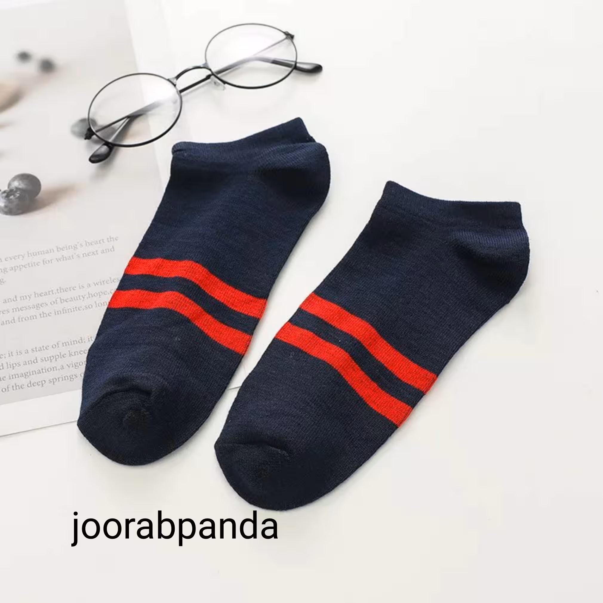 جوراب مجی خطدار
