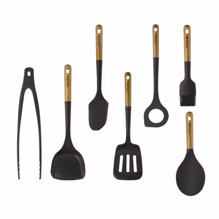 ست 7 پارچه ابزار سیلیکونی آشپزخانه برند استاب فرانسه | شامل کفگیر، قاشق برنج، برس، ملاقه و ابزار سرو | مناسب ظروف نچسب | طراحی ارگونومیک | مقاوم در برابر حرارت | انتخابی لوکس برای آشپزی حرفه‌ای