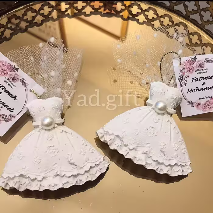 گیفت لباس عروس پک 20عددی زیبا و خاص مناسب حنابندان عروسی بله برون نامزدی