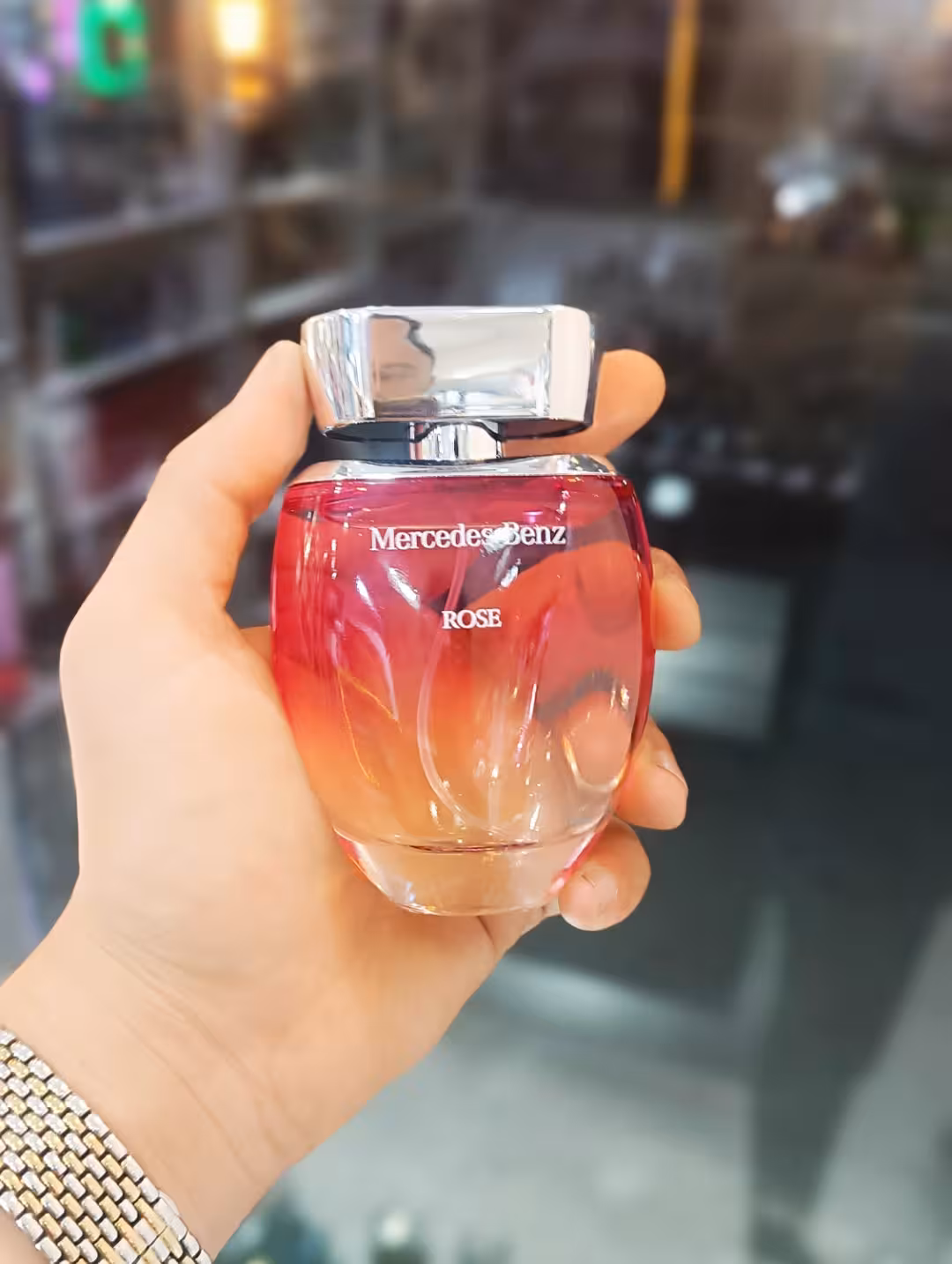 ادکلن مرسدس بنز رز از برند نایس حجم 100میل