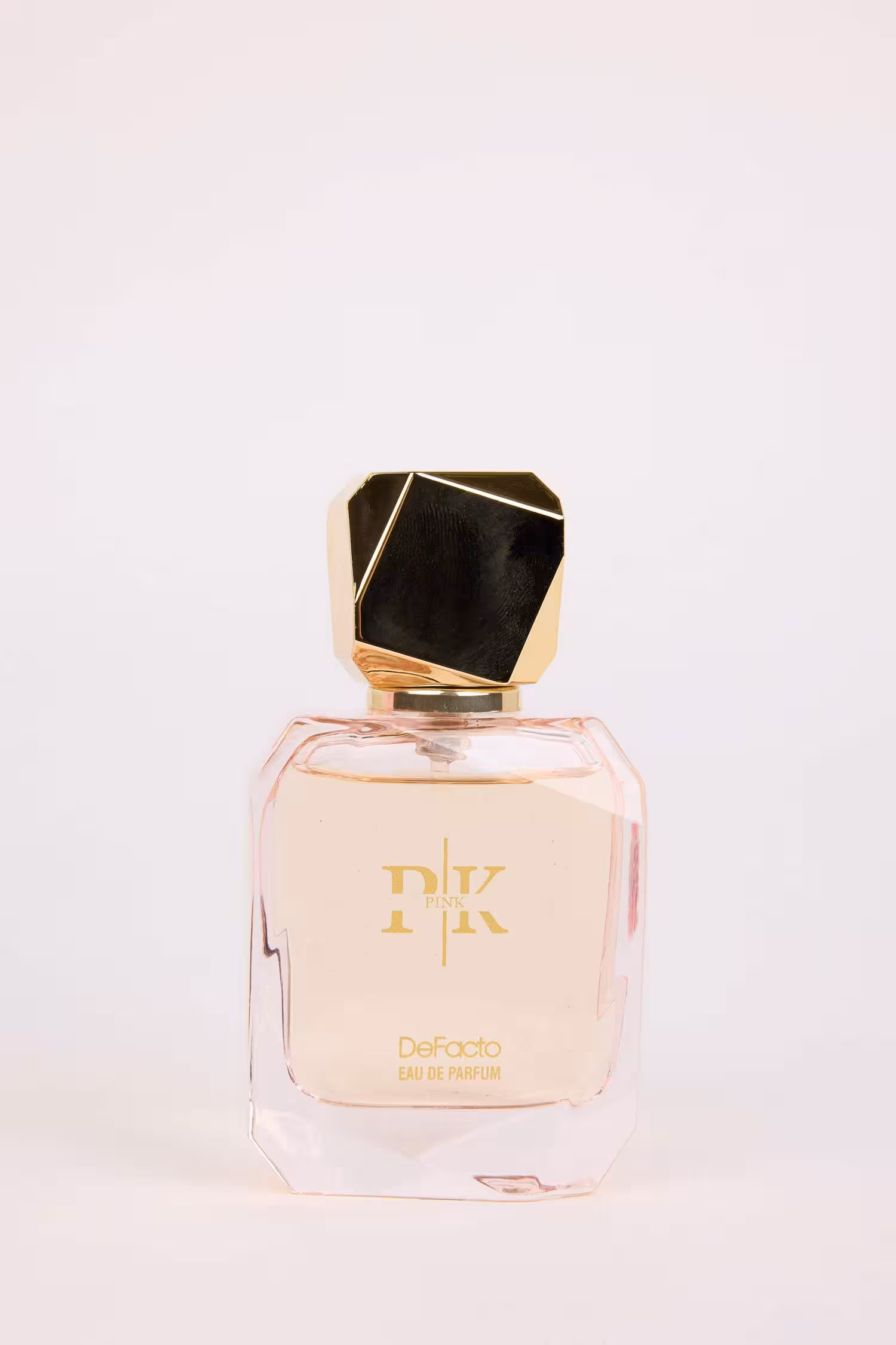 عطر زنانه دفکتو