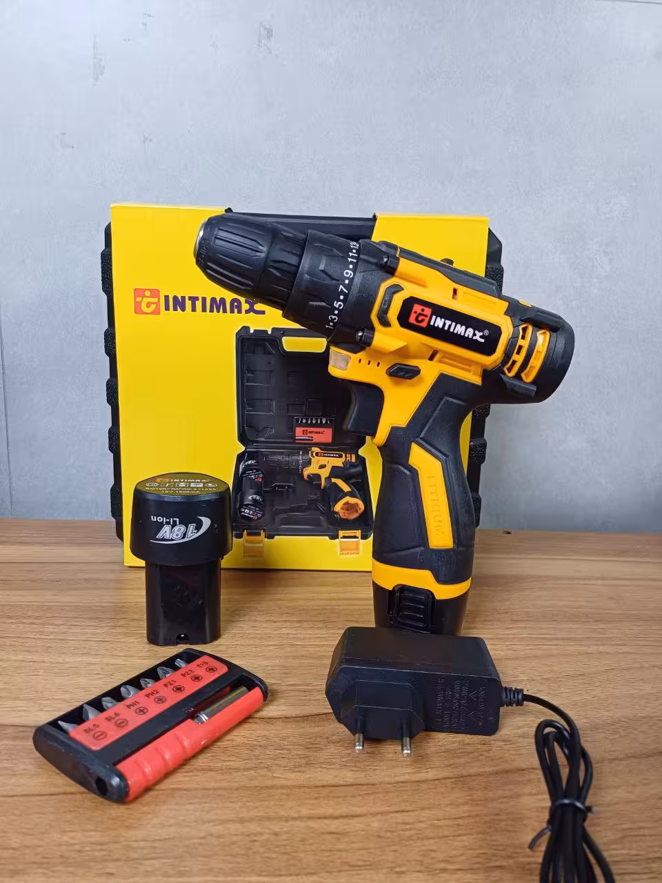 دریل شارژی 18 ولت دو باتری اینتی مکس با لوازم مدل 0436