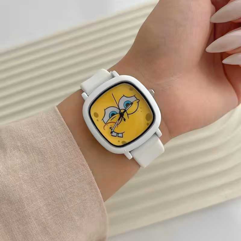 ساعت فانتزی بند سیلیکونی