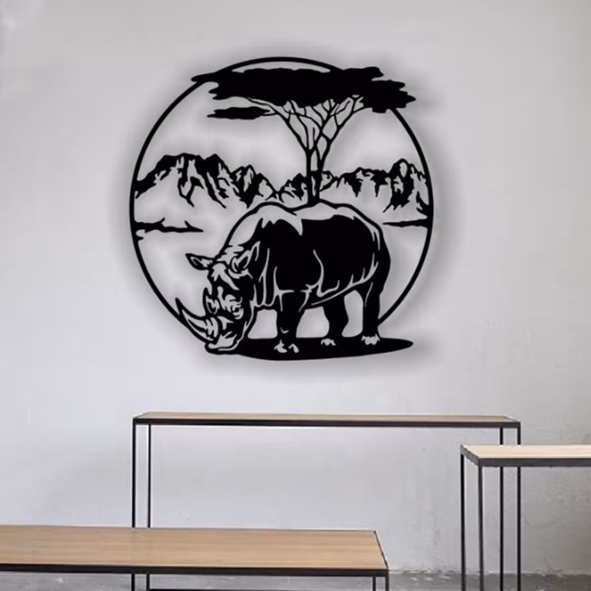 استیکر و پوستر کرگدن137 سایز 40 در 40 به قیمت 200 هزار تومان