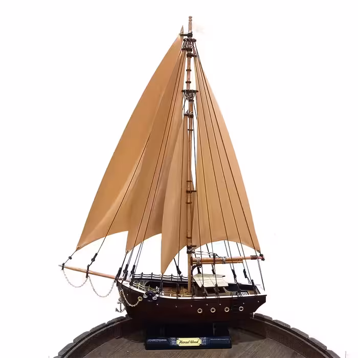 ماکت کشتی چوبی طول 40 سانتیمتری قهوه ای