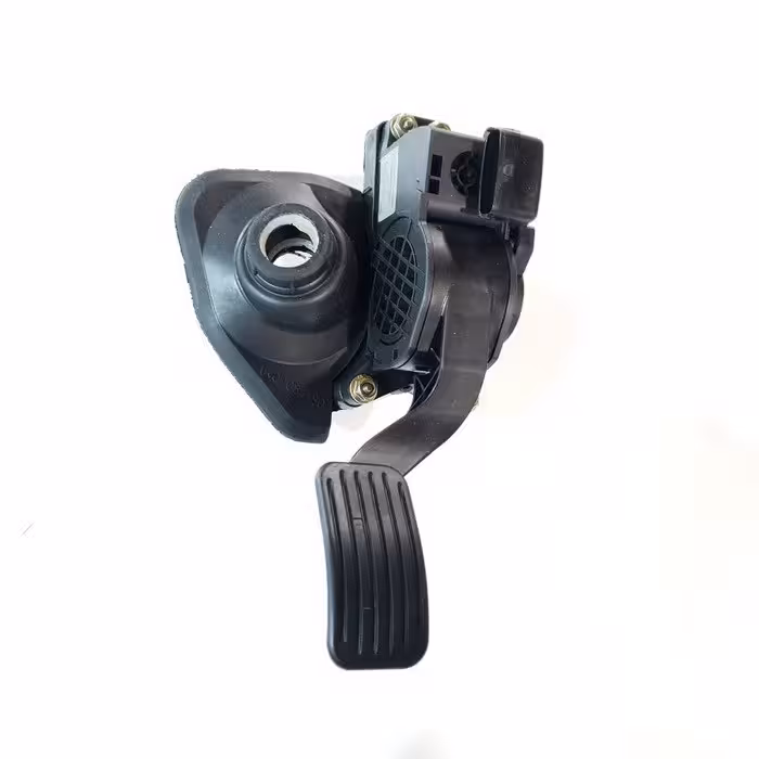 پدال گاز برقی EF7 کد 0320302599
