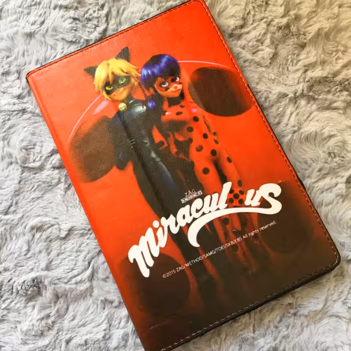 کیف کلاسوری طرح دختر کفشدوزکی کد TB016 مناسب برای تبلت سامسونگ Galaxy Tab A7 10.4 2020 T505