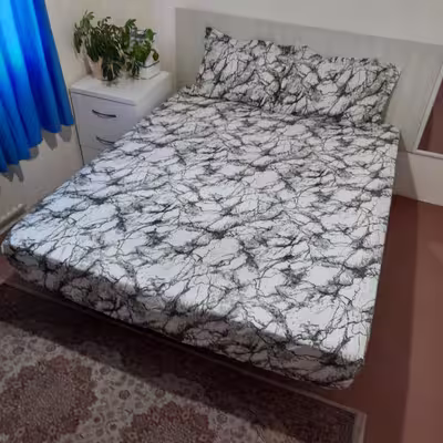 سرویس ملحفه مدل کشدوز niki05.25 طرح ماربل کد 160  دو نفره سه تکه