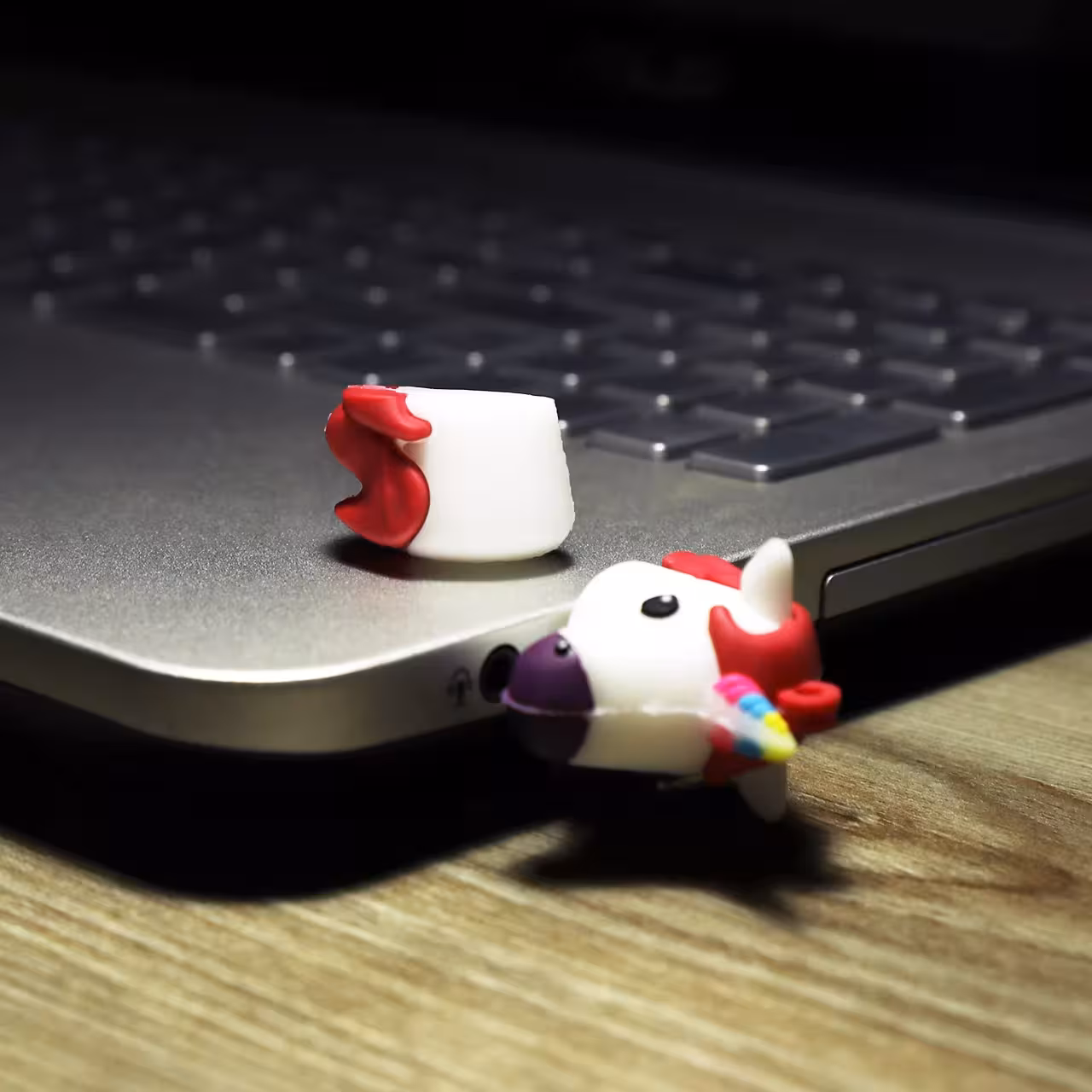 فلش مموری طرح اسب تک شاخ مدل DAYA1124 ظرفیت 32 گیگابایت