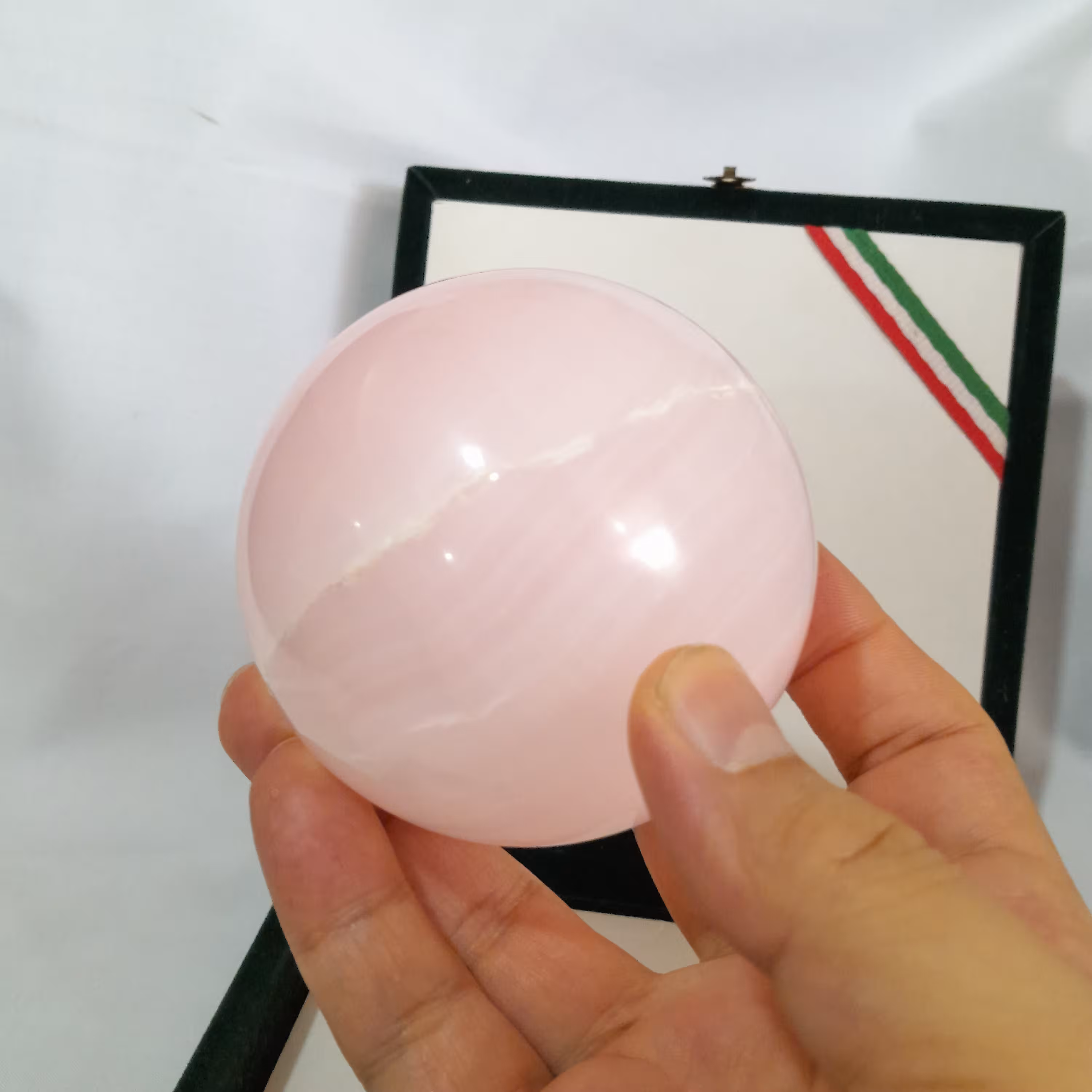 گوی رز کوارتز