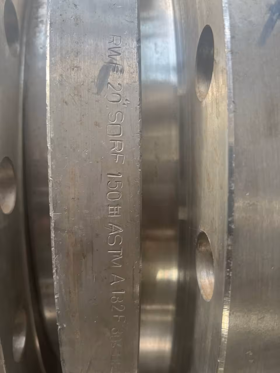 فلنج اسلیپ ان 20 اینج کلاس 150 ریس فیس SA 182F304/304L