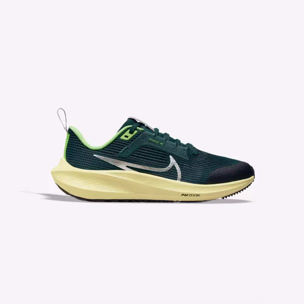 کفش دویدن Nike مدل Pegasus 40 – DX2498-301