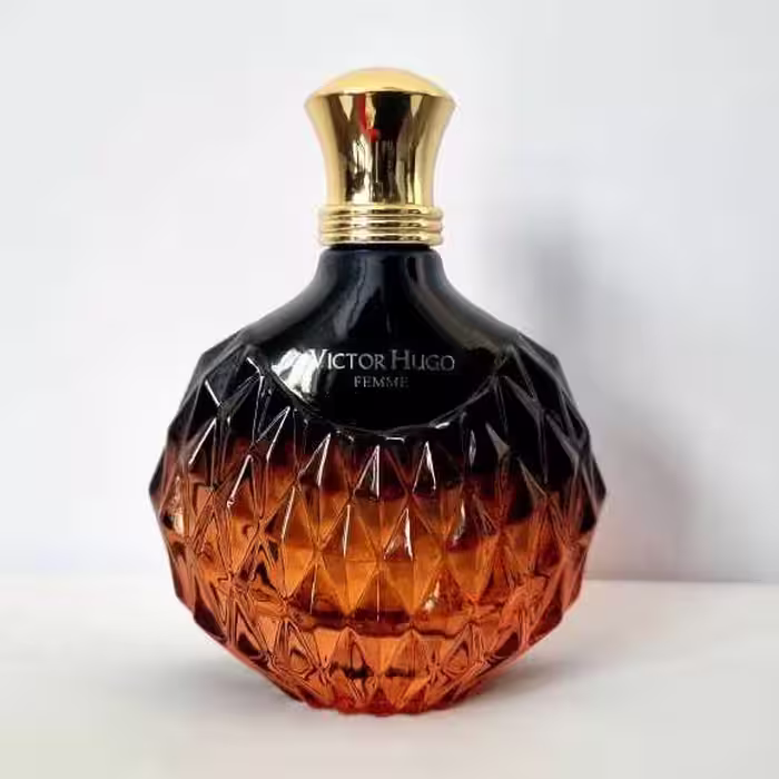 عطر ویکتور هوگو فم زنانه ( victor hugo femme )
